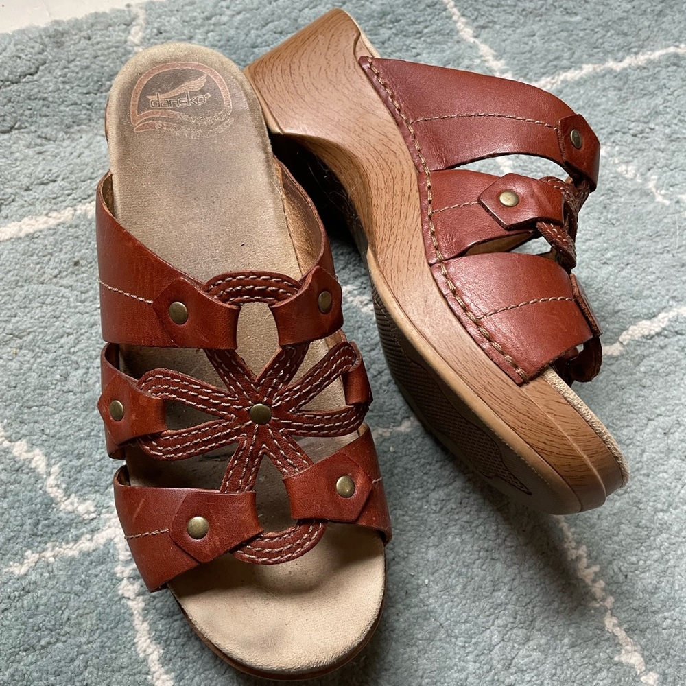 DANSKO Serena Brown Platform Leather Sandals